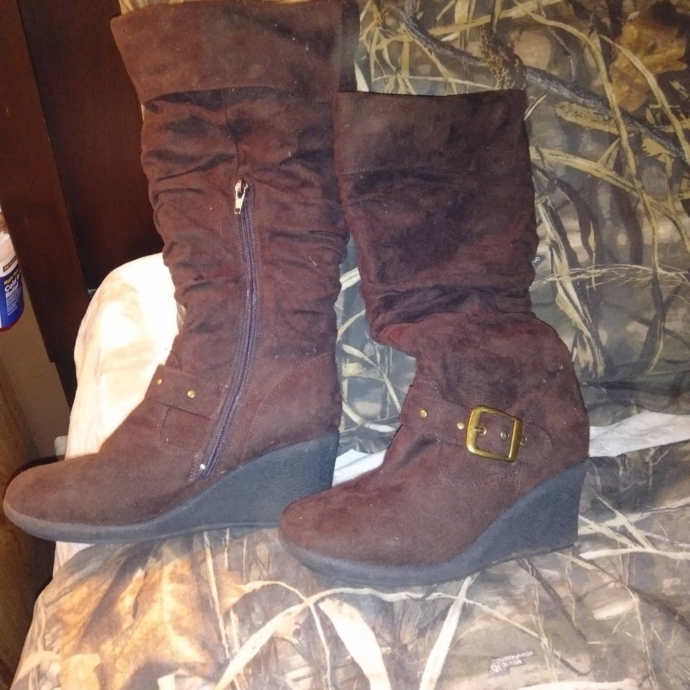 Boots
